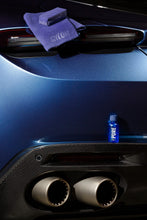 Load image into Gallery viewer, Gyeon Q2 PURE EVO Lightbox